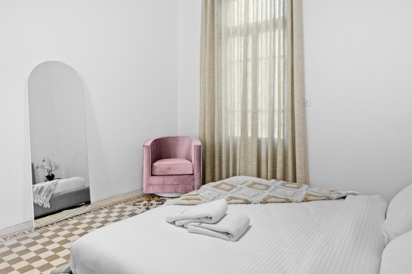 Wardufil A Heritage 3-br In Mar Mikhael * Beirut