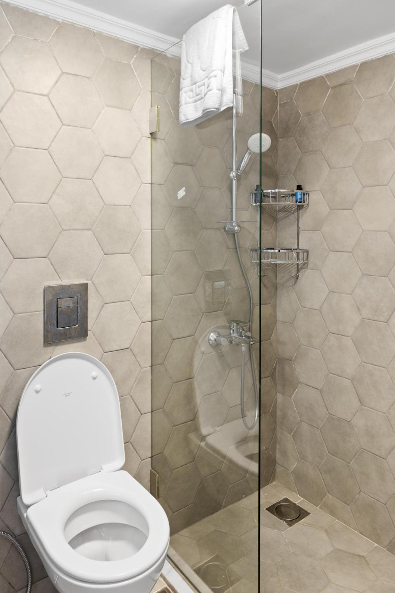 Apartment Wardufil A Heritage 3-br In Mar Mikhael Beirut