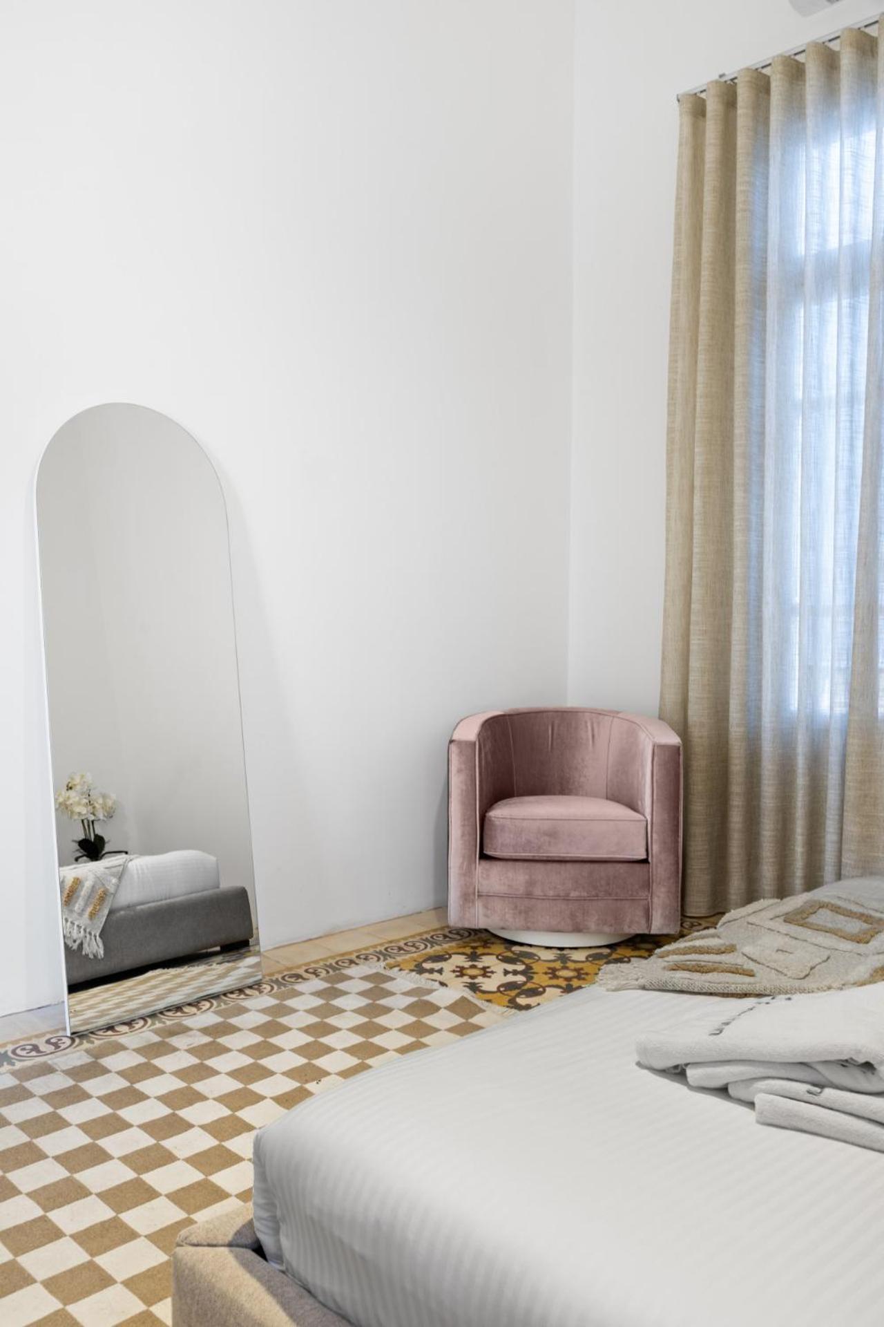 Wardufil A Heritage 3-br In Mar Mikhael