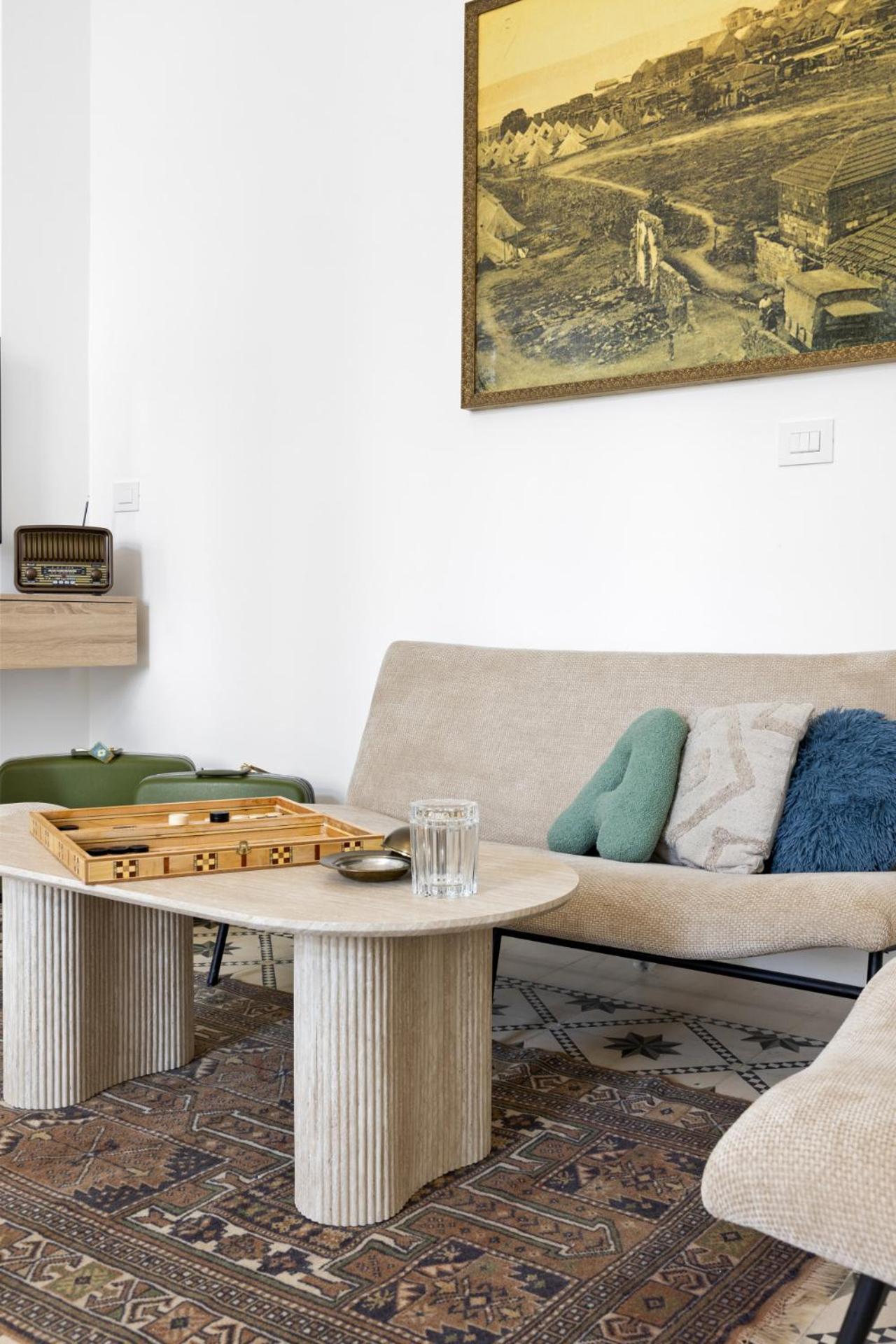 Wardufil A Heritage 3-br In Mar Mikhael * Beirut