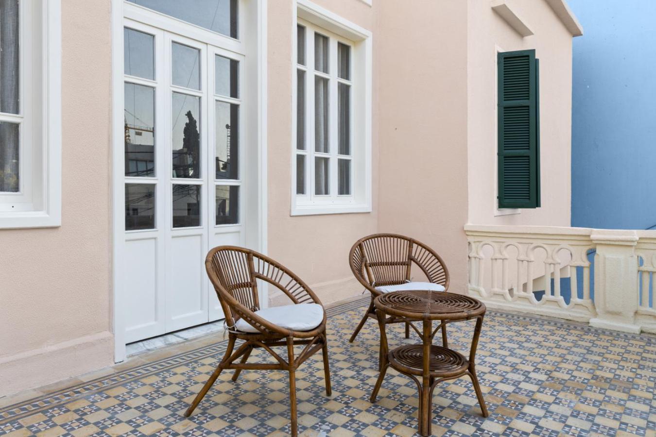 Apartment Wardufil A Heritage 3-br In Mar Mikhael Beirut